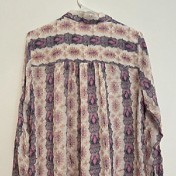 JANE AND DELANCEY White Navy Geometric Striped Pintuck Pleated Button Down Tunic - Picture 11 of 12